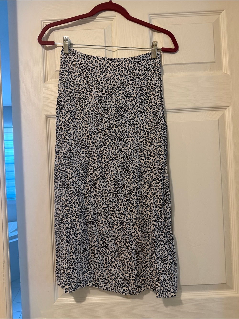 Brandy Melville Black and White Leopard Print Midi Skirt